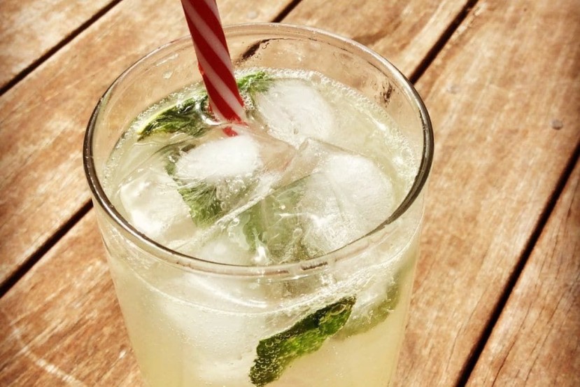 rosewater-lemon-mint-spritzer