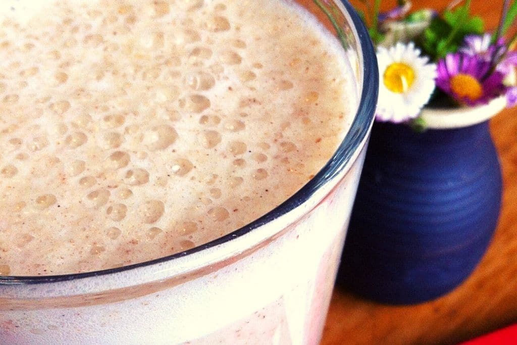 smoothie and flowers